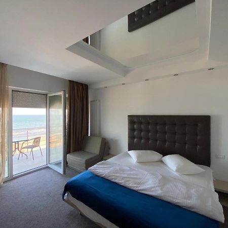 Ella By The Sea Residence Неводарі Екстер'єр фото