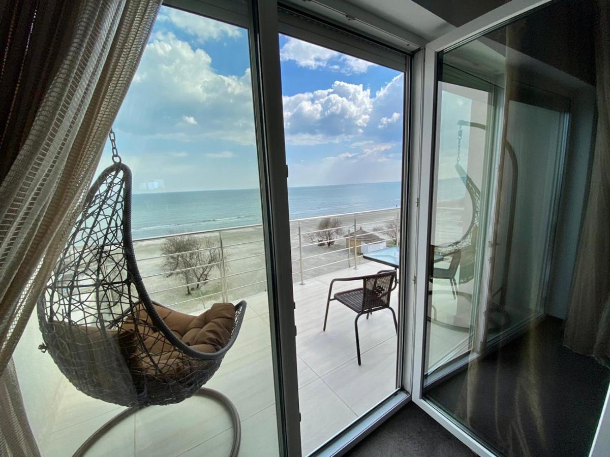 Ella By The Sea Residence Неводарі Екстер'єр фото